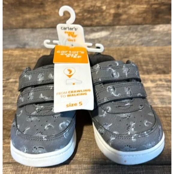 NEW NWT Infant Boys Sz 5 (12-18 Months) Gray Dinosaur Athletic Shoes CARTERS - Picture 1 of 5